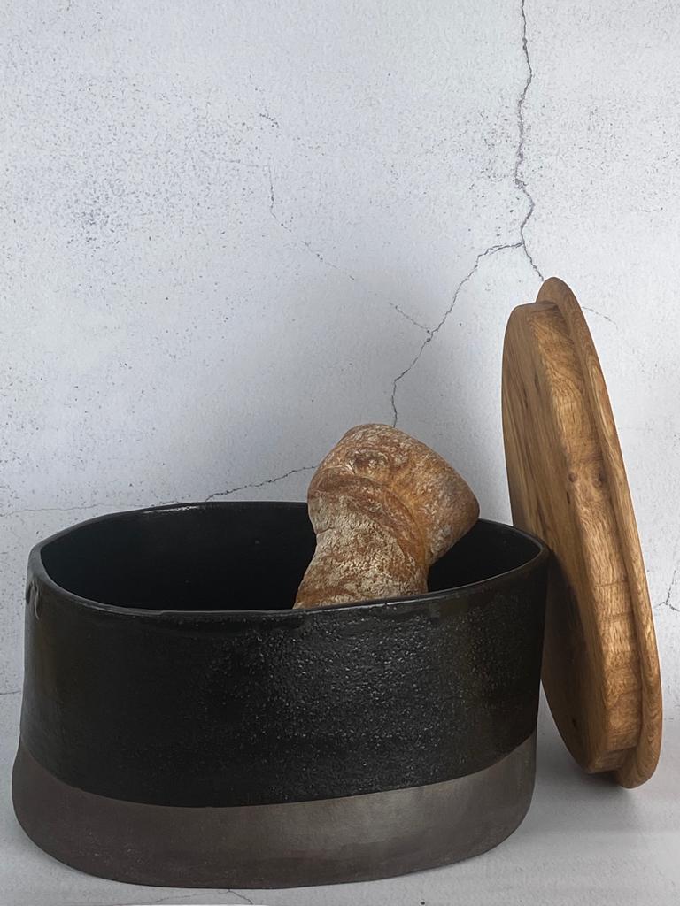 Brotdose mit Eichenholzdeckel